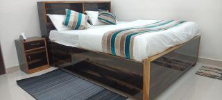 Raghukul Bhawan Guest Room - Ayodhya - 3