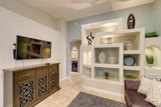Golf and Hike Family Home with Patio in Glendale - Phoenix - 3