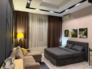 NEW APART Lesi Ukrainky Blvd and Olimpiyska and KRESHCHATYK and Manhattan City with parking - Kiev - 4