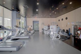 2B 2B Beachfront Pool Gym and Restaurant 2004 - Hallandale Beach - 3