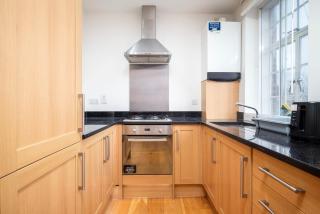 Stylish 2 Bed Apartment in Heart of Stockwell, Free WiFi 12 mins to Oxford Circus & Kings Cross - Londra - 3
