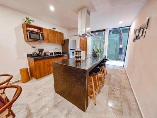 Modern Apartment - 2BDR Near the Beach and supermarkets Tulum - Tulum Pueblo - 0