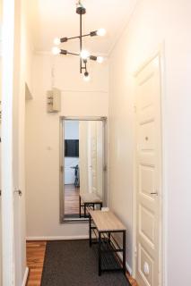 Spacious Cozy Corner - 2