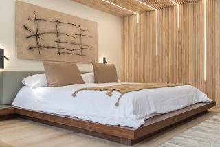 Lux Studio Oasis Hot Tub Cozy Heated Floors - 6