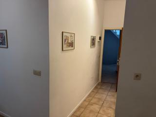 Centre de Bruxelles, Studio B - 1