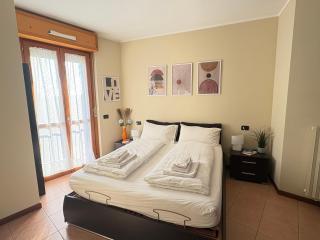 Spazio Breda - free Garage - M1 subway - Milan - 0
