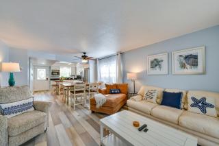 Tropical Sarasota Condo Less Than 1 Mile to Beach! - Sarasota - 7