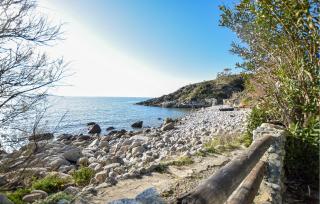 4 Bedroom Lovely Home In Ricadi - Ricadi - 9