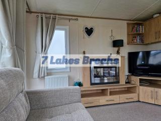 7 Lakes Breaks at 7 Lakes Country Park - Crowle - 6