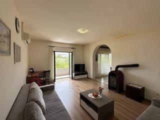 Beachfront Olive Retreat - Your Escape to Peace - 6