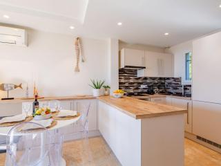 Holiday Home Le Bougainvillier by Interhome - Sainte-Maxime - 2
