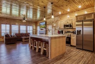Chasing Views - Sevierville - 4