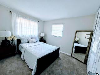 4BR Home Near Disney & Universal - 9