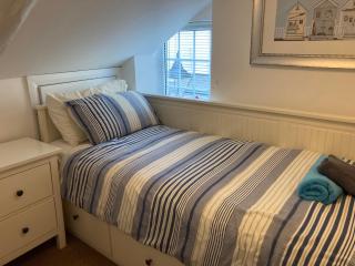 The Flat, 47 Fore St - 4