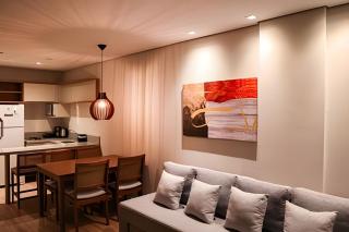 Suite 212 SerraClass - 8