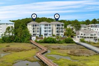 Sleeps 48 2 Homes w Private Beach Access Bradley Circle Buyout by AvantStay - Hilton Head Island - 6