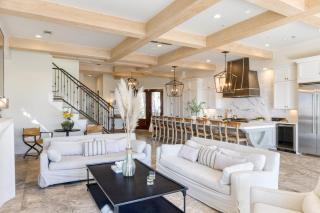 Sleeps 48 2 Homes w Private Beach Access Bradley Circle Buyout by AvantStay - Hilton Head Island - 3