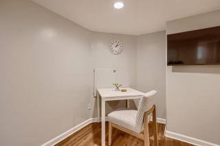 York by Modern Midstay - 3 Blocks to Cheesman #NYB - 2