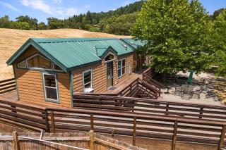 Mendocino Redwoods RV Resort - 9