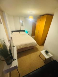 West Street 1 Bedroom Apartment - Sheffield - 4