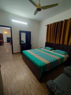 Furnished XHouse - Karachi - 7