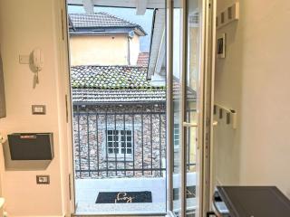 Apartment Casina al Lago by Interhome - Lavena Ponte Tresa - 2