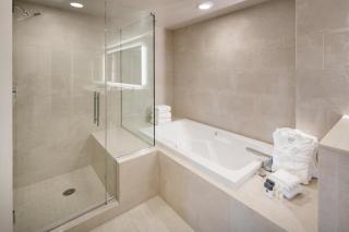 DoubleTree by Hilton Denver Tech - Greenwood Village - 9