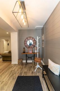 Luxurious and Spacious Apartment with 2 bedrooms and 2 Baths - Mississauga - 0
