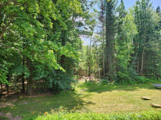 Springbrook Inn East Room - 0