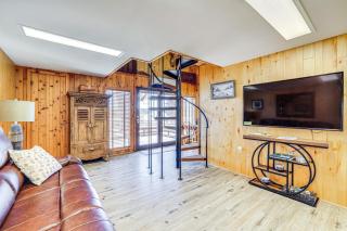 2 Mi to Main Street Mtn-View Escape in Lander! - Lander - 7