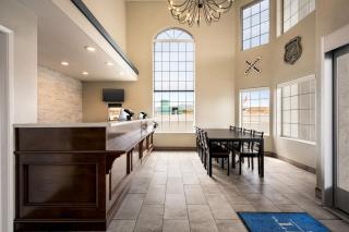 Baymont by Wyndham Kingman - Kingman - 5