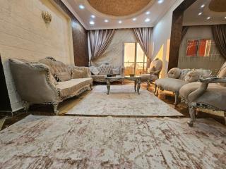 Two Flats Full Course Overlooking the Pyramid - Il Cairo - 2