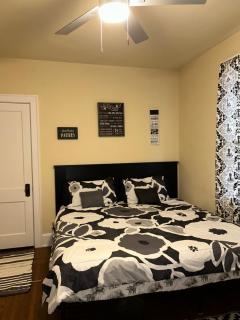 Charming 1 BR Apt 6 miles from Downtown! - Cincinnati - 9