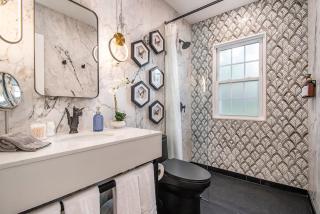 Beautiful Benson Cottage with Year-Round Hot Tub - 2