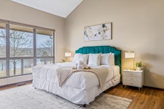 Lionshead Lake Retreat - 9