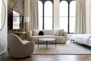 Maison Place Jacques-Cartier by Luxury In Transit - Montreal - 3