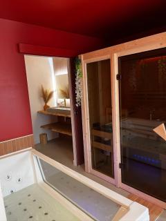 Wellness Suite - Sauna & Spa - BaliRoom - Château-Thierry - 9