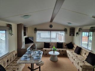 A&J Caravan Hire Golden Gate Towyn - Kinmel Bay - 9
