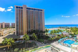 Ilikai Tower 930 - 7