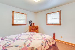 1 Mi to Dtwn Mountain View Home with Deck - Mountain View - 1