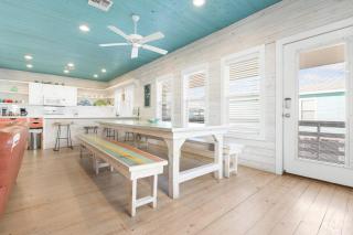 Sandy Coral - Golf Cart Included - Port Aransas - 6