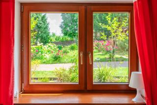 Ciche, przytulne pokoje w pięknym ogrodzie - 7