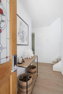 The Ebony - Coastal Retreat near Rosebud Beach - Rosebud - 4