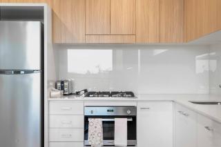 Boutique Hamilton Stay Portside - 2