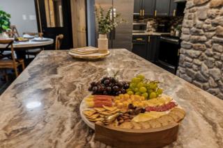 Honeybear Hideaways - Luxurious Modern 7BR Cabin with Indoor Pool, Game Room, Hot Tub & Fireplace - 1