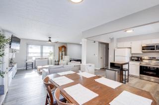 3 Mi to Cuyahoga Valley NP Fairlawn Family Home! - Fairlawn - 5