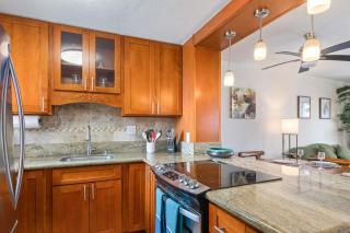 09 FREE Parking 10 min beach 2br-Waikiki Ala Moana - Honolulu - 6