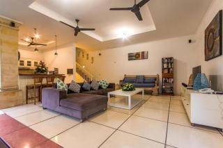 4 Bedroom Family Villa with Pool - Seminyak - 1