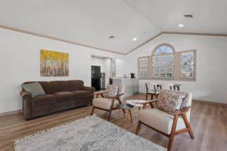 Jarrett Farm Resort - Suite 1 - - 7