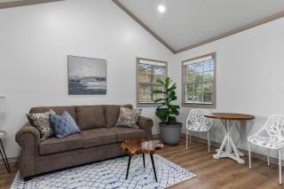 Jarrett Farm Resort - Suite 6 - - 8